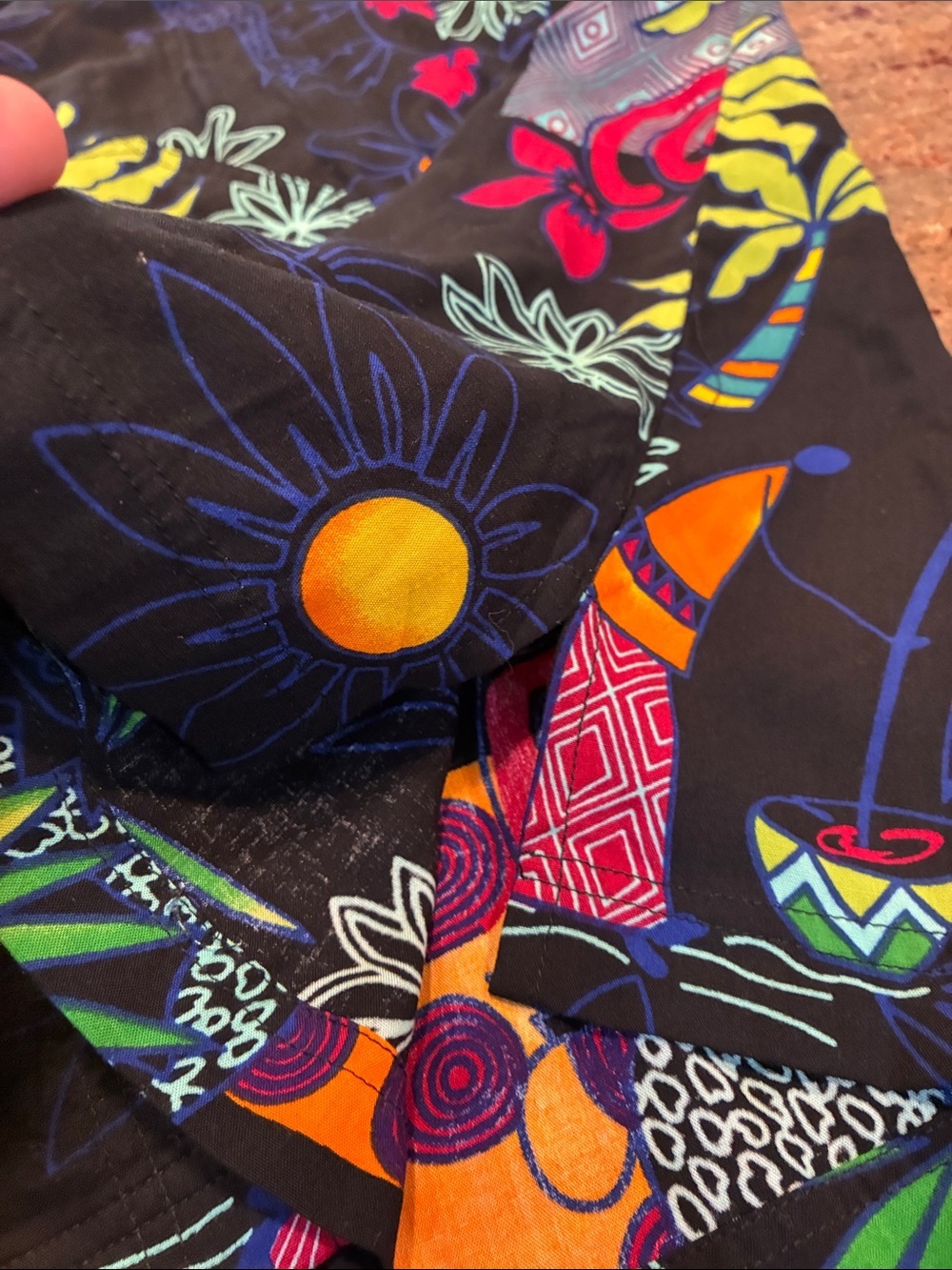 Paradiso Tropical Hoodie Button-Up Shirt - Black with Neon Floral Print, size: L - Picture 10 of 12